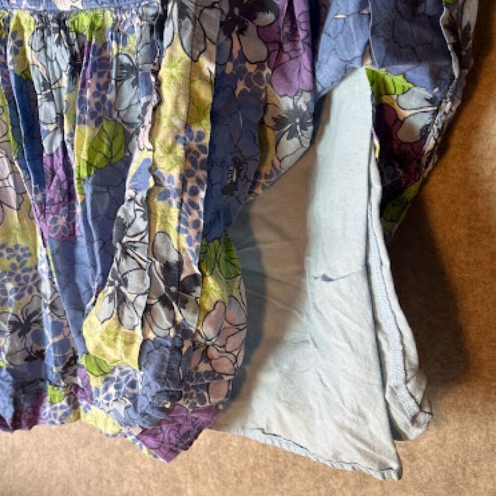 Old Navy Blue and Purple Floral Skirt Size Small - Picture 4 of 7